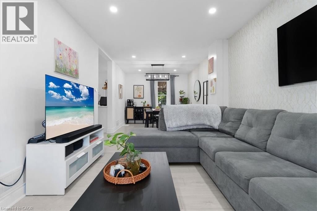 133 FREDERICK AVENUE Image 13