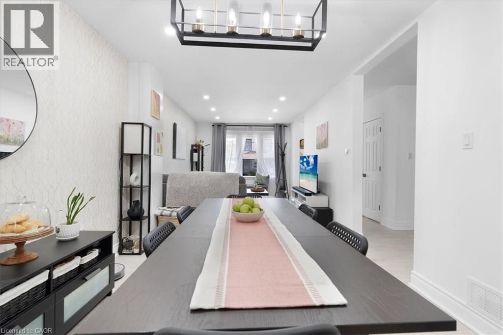 133 FREDERICK AVENUE Image 15