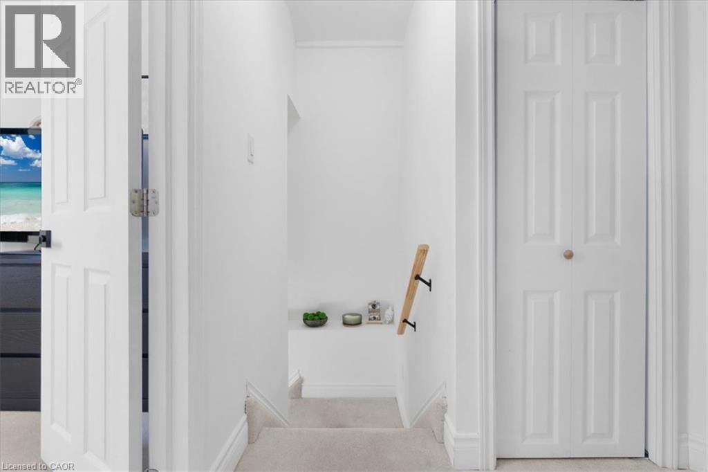 133 FREDERICK AVENUE Image 16