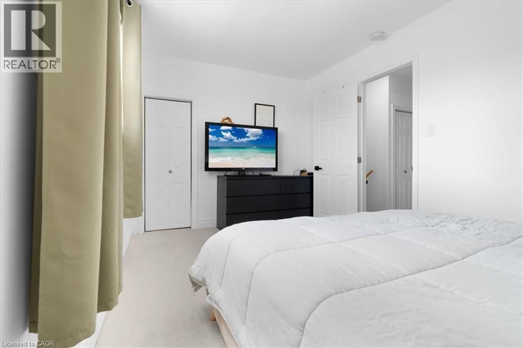 133 FREDERICK AVENUE Image 19