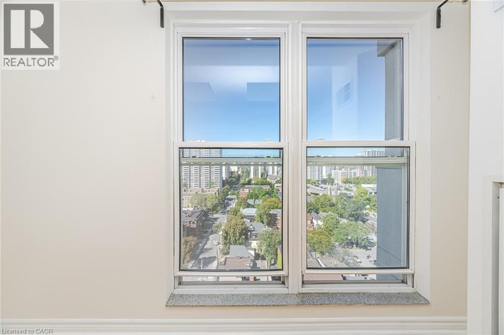 1605 - 135 JAMES STREET SOUTH Image 17