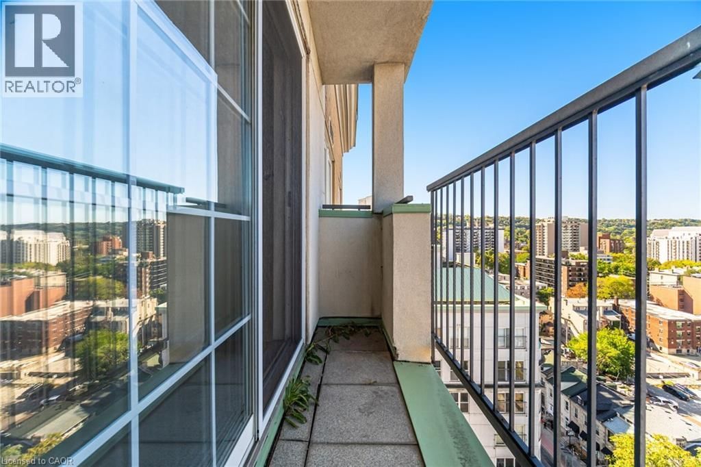 1605 - 135 JAMES STREET SOUTH Image 28