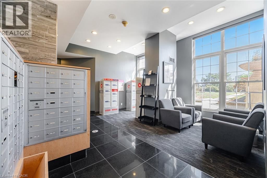 1605 - 135 JAMES STREET SOUTH Image 30