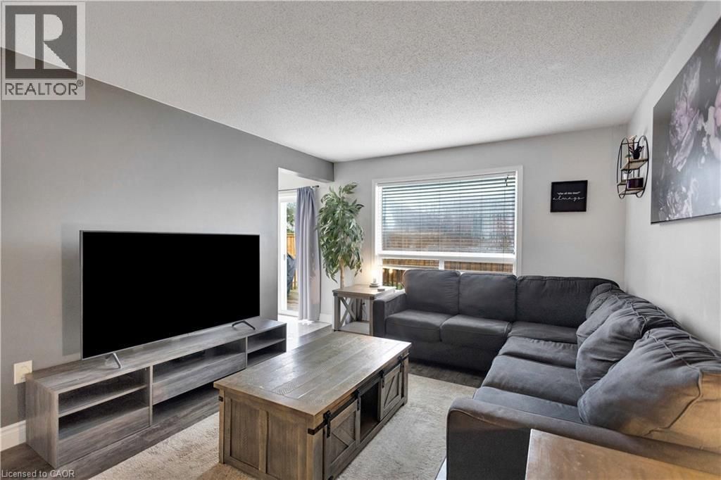 36 CASHEL CRESCENT Image 8