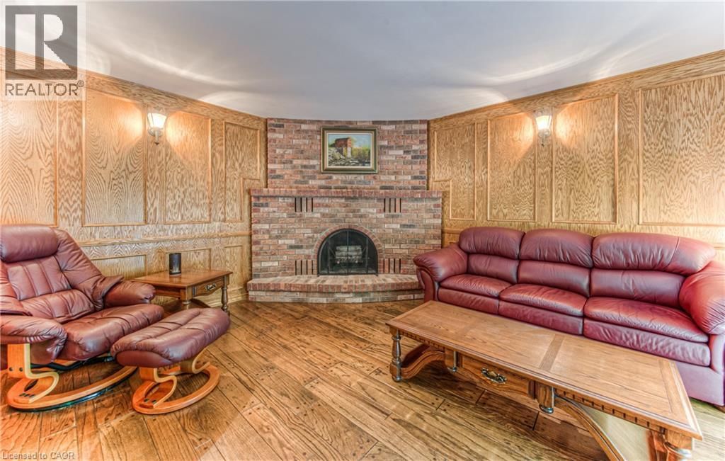 65 TRAILVIEW DRIVE Image 12