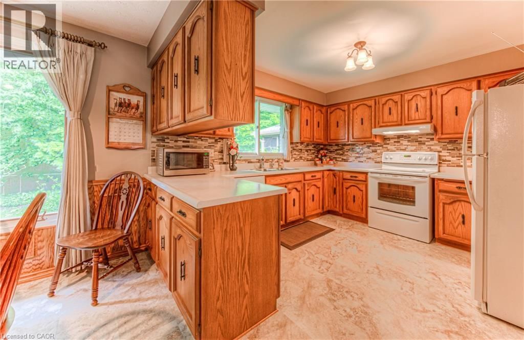 65 TRAILVIEW DRIVE Image 19