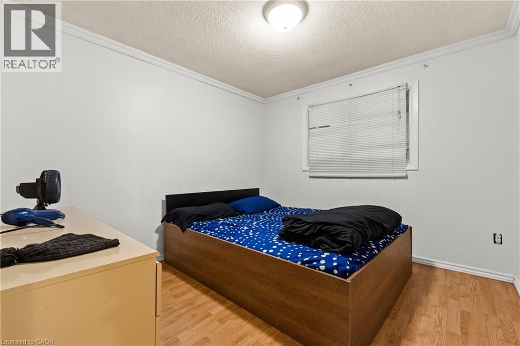 566 GREENHILL AVENUE Image 18