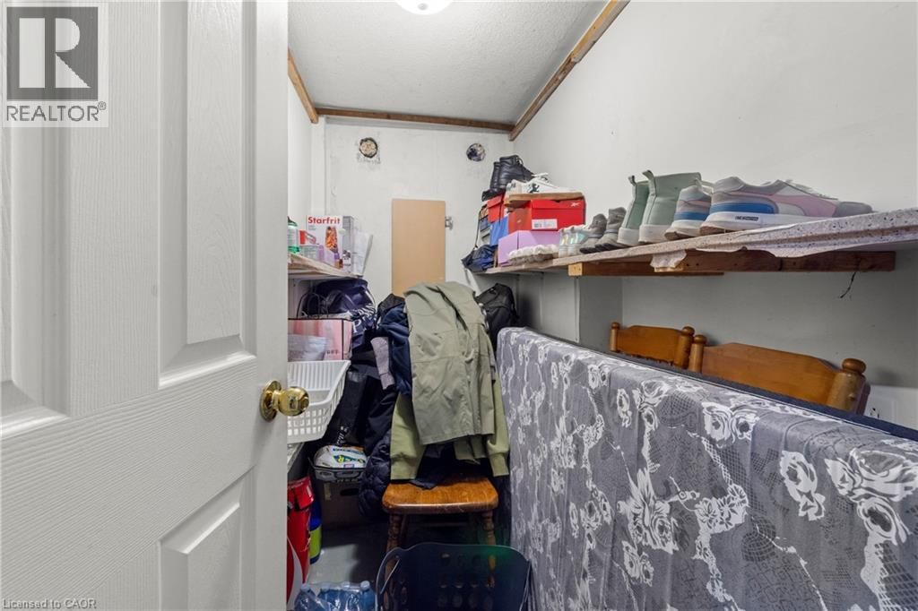 566 GREENHILL AVENUE Image 28