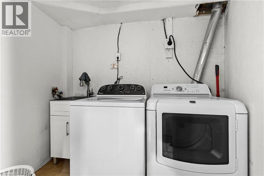 566 GREENHILL AVENUE Image 30