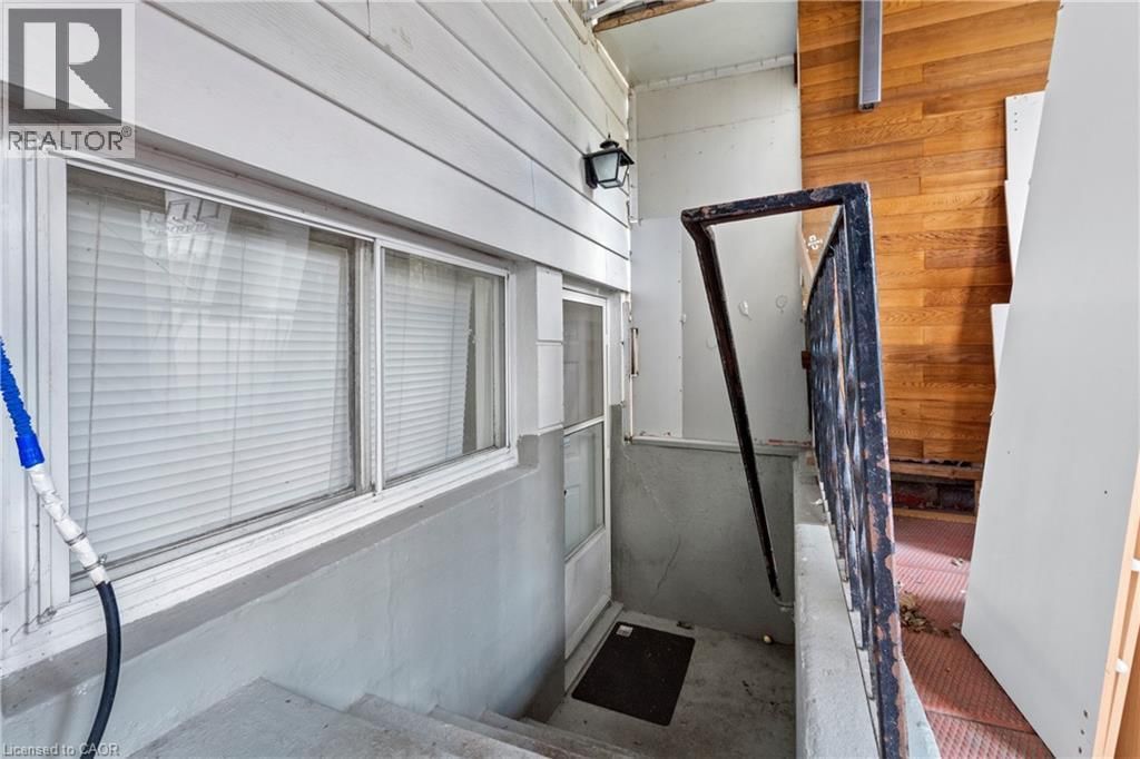 566 GREENHILL AVENUE Image 37