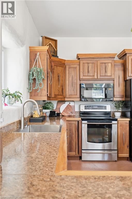 5578 11TH LINE Image 12