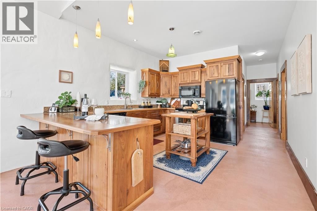 5578 11TH LINE Image 13