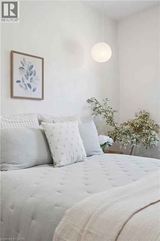 5578 11TH LINE Image 21