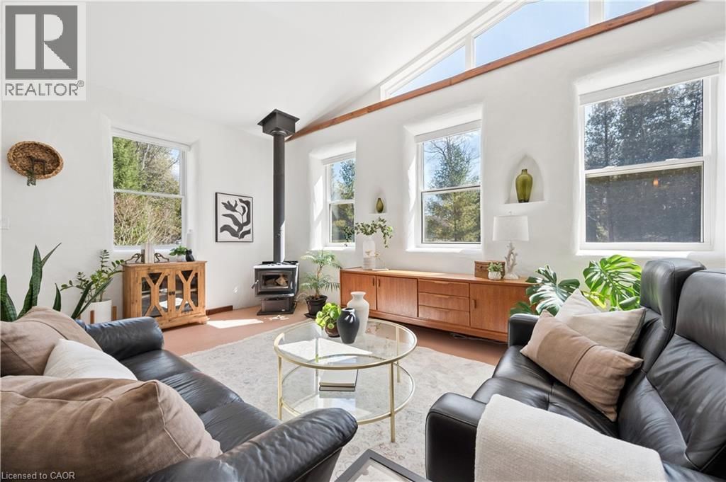 5578 11TH LINE Image 5