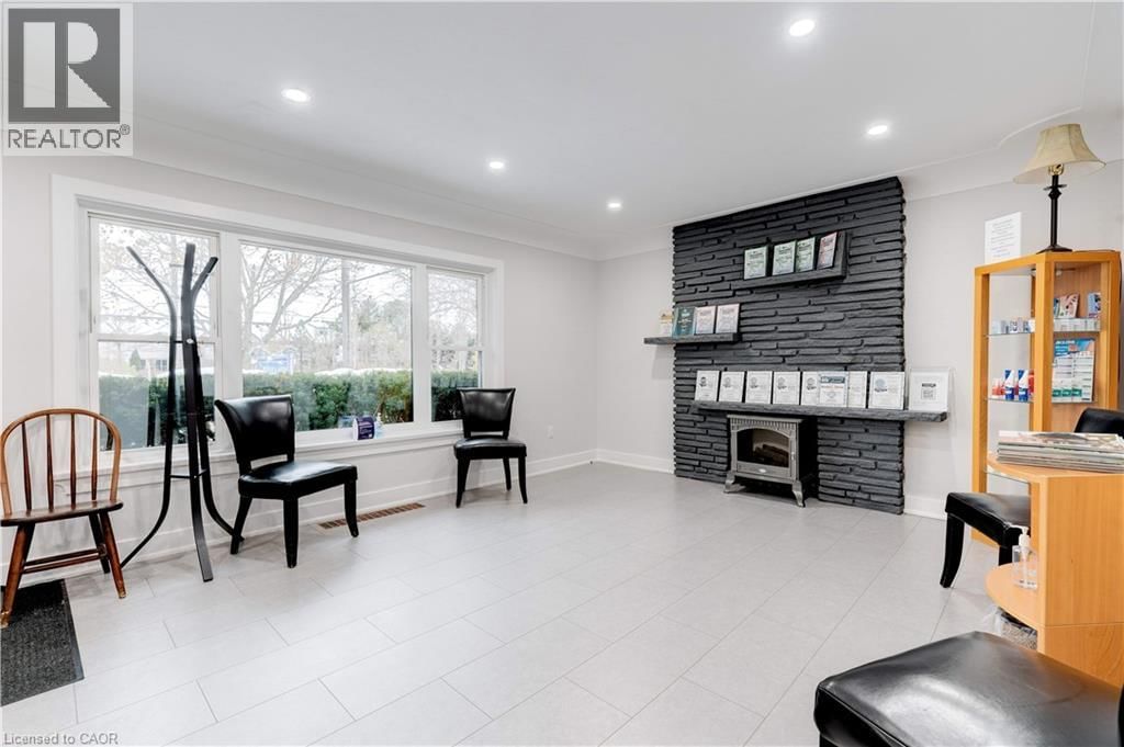 2409 WALKER'S LINE Image 3