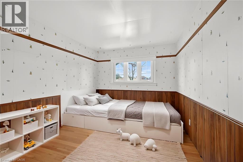 156 CHESLEY STREET Image 18