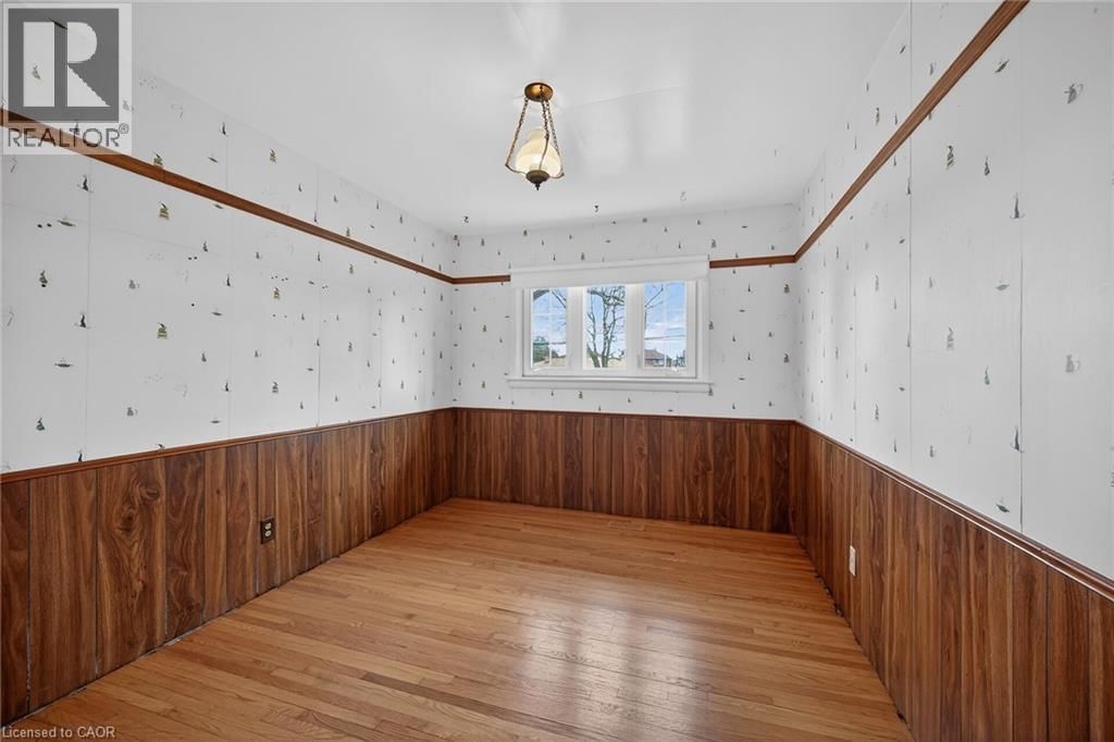 156 CHESLEY STREET Image 19