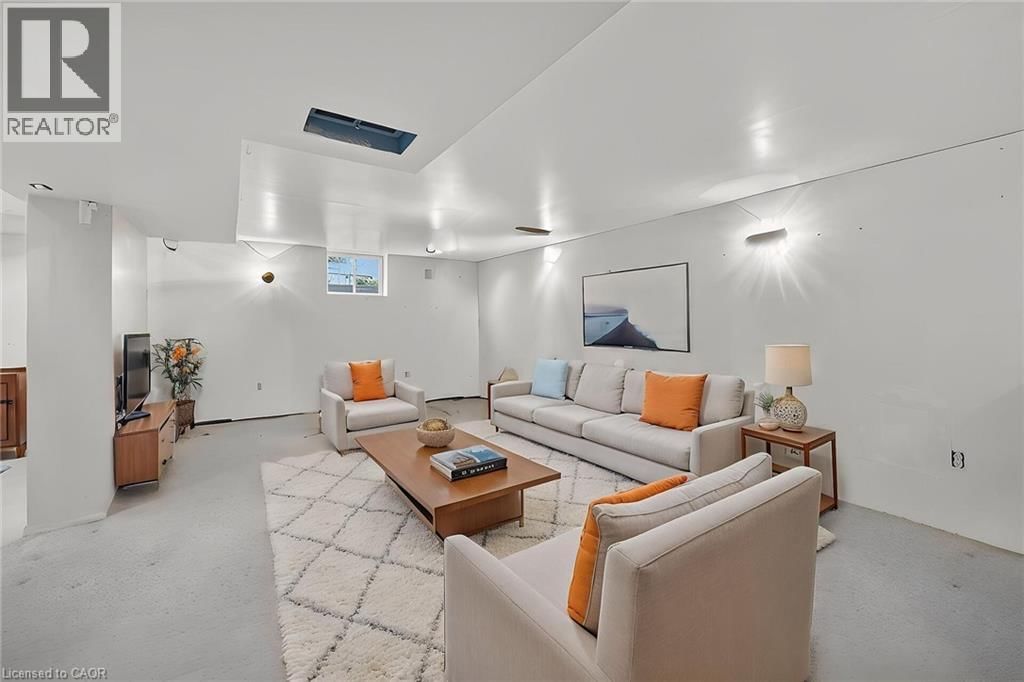 156 CHESLEY STREET Image 22