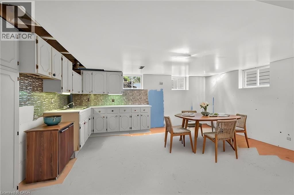 156 CHESLEY STREET Image 24