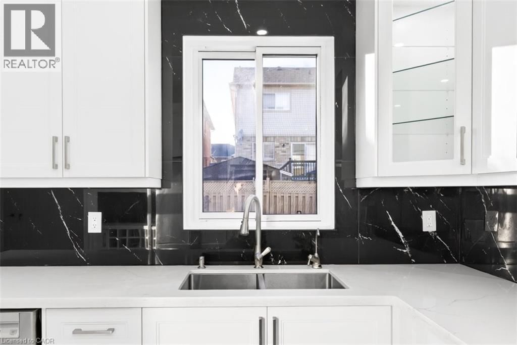 1017 WOODWARD AVENUE Image 10