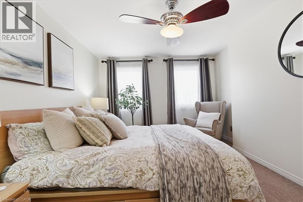 530 ROSEMEADOW CRESCENT Image 21