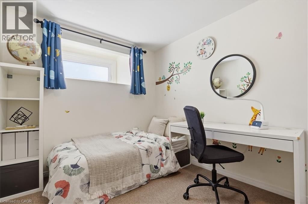 530 ROSEMEADOW CRESCENT Image 24