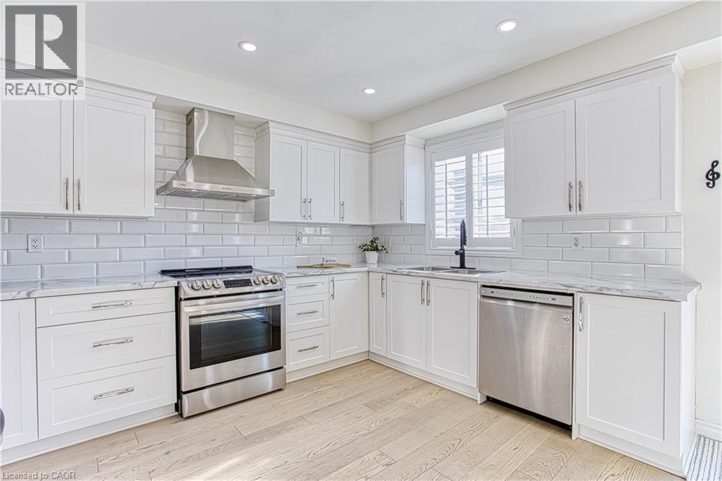 32 HUDSON DRIVE Image 4