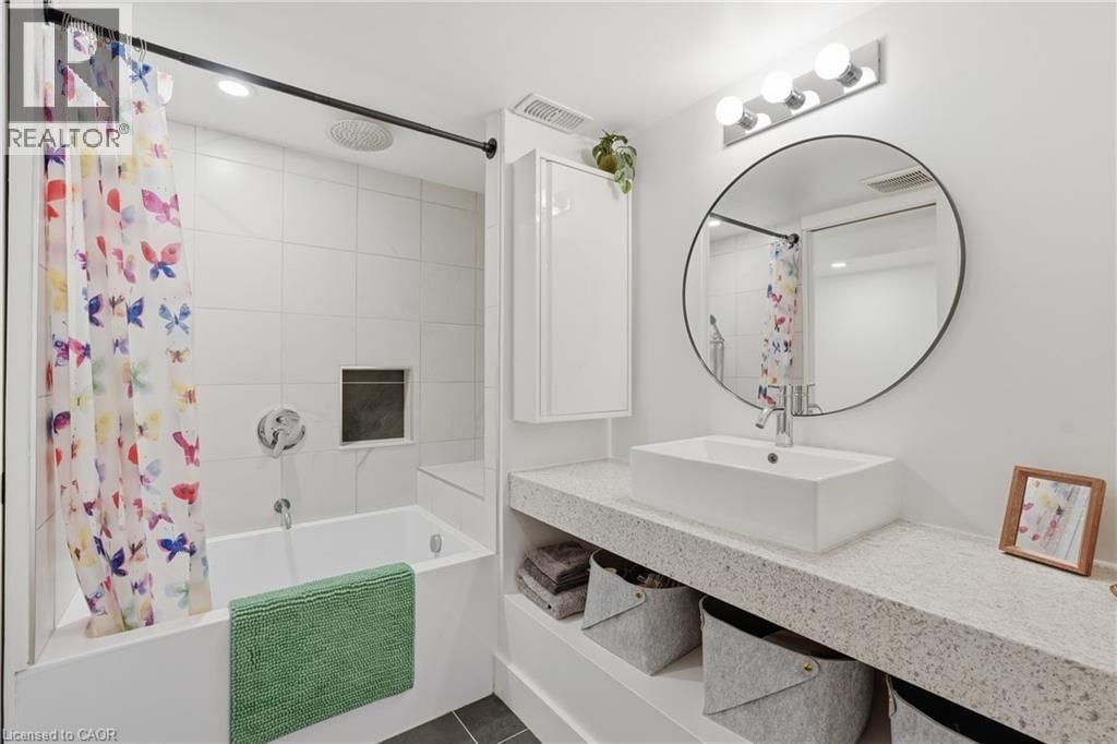 309 MARY STREET Image 22