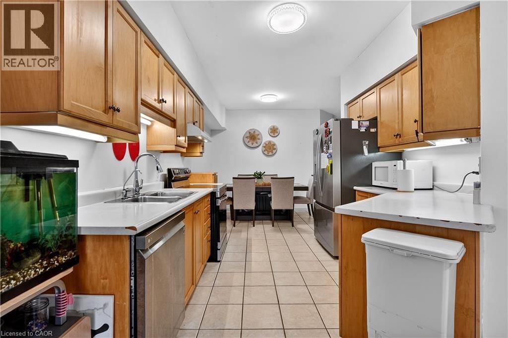 W - 380 HIGHLAND ROAD Image 9