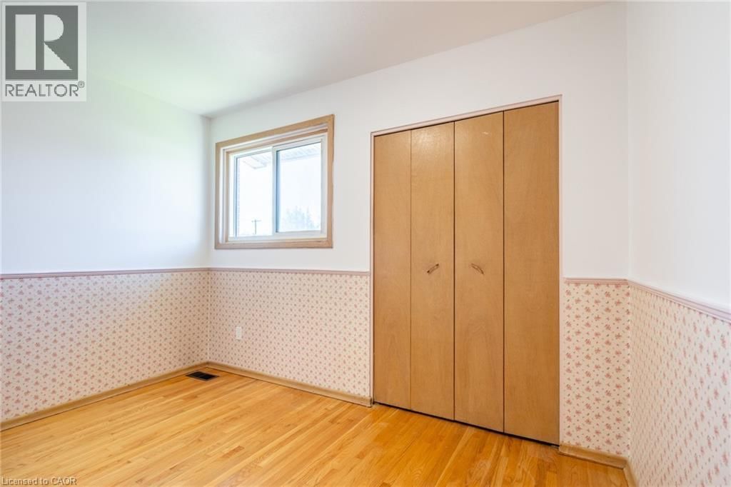 9 DIANNE COURT Image 21