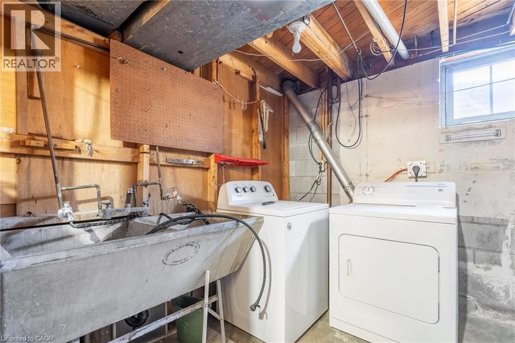 9 DIANNE COURT Image 33