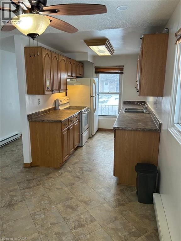 744 PARKVIEW CRESCENT Image 10