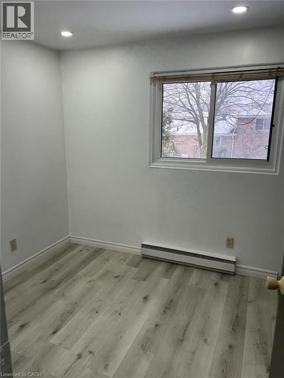 744 PARKVIEW CRESCENT Image 13