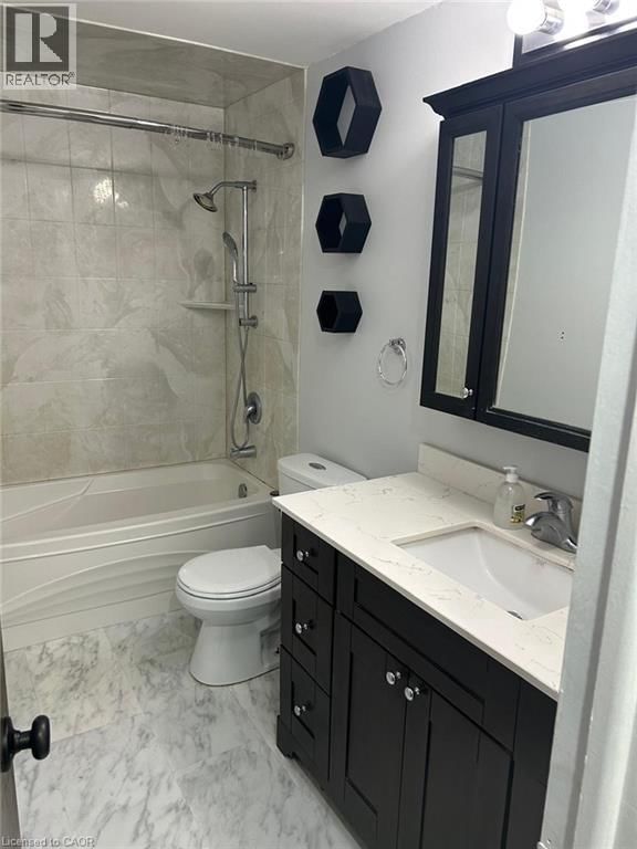 744 PARKVIEW CRESCENT Image 19