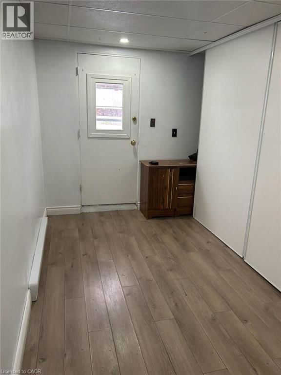 744 PARKVIEW CRESCENT Image 22