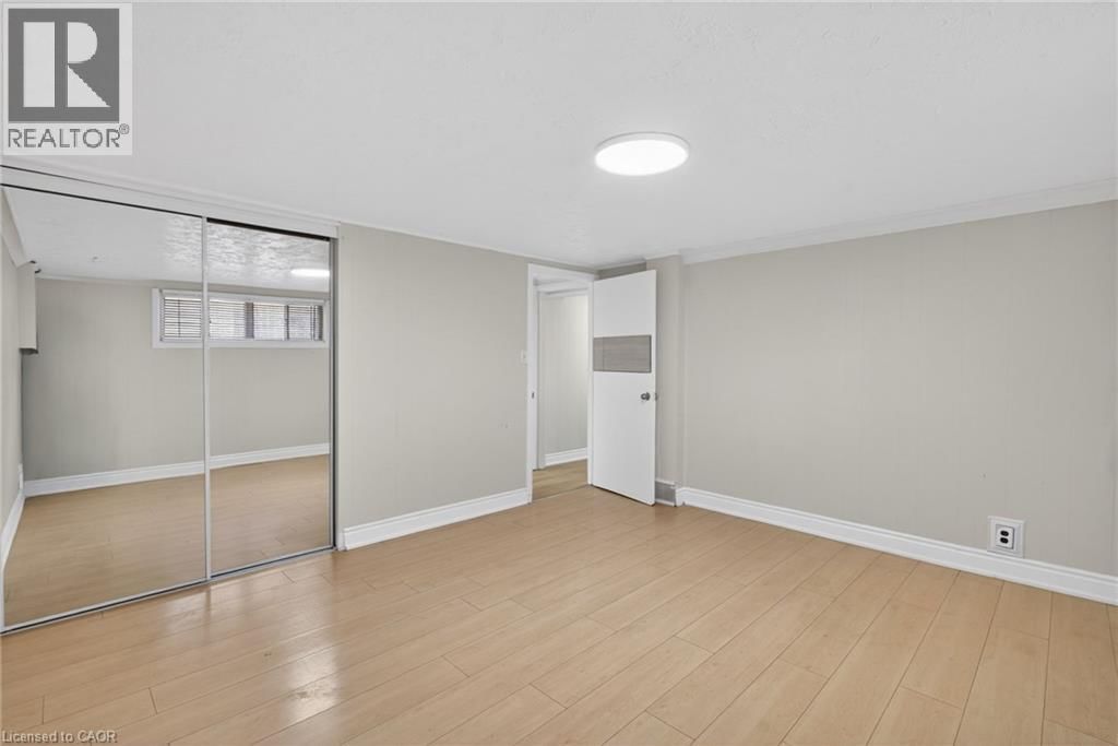 53 NICKLIN CRESCENT Image 36