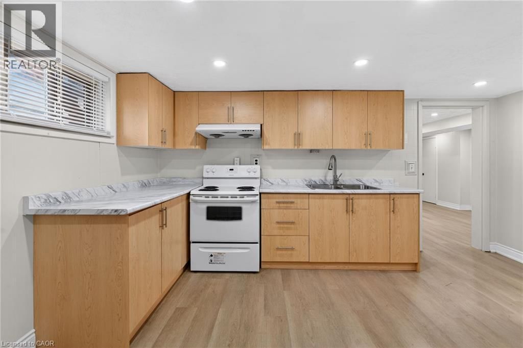 53 NICKLIN CRESCENT Image 39