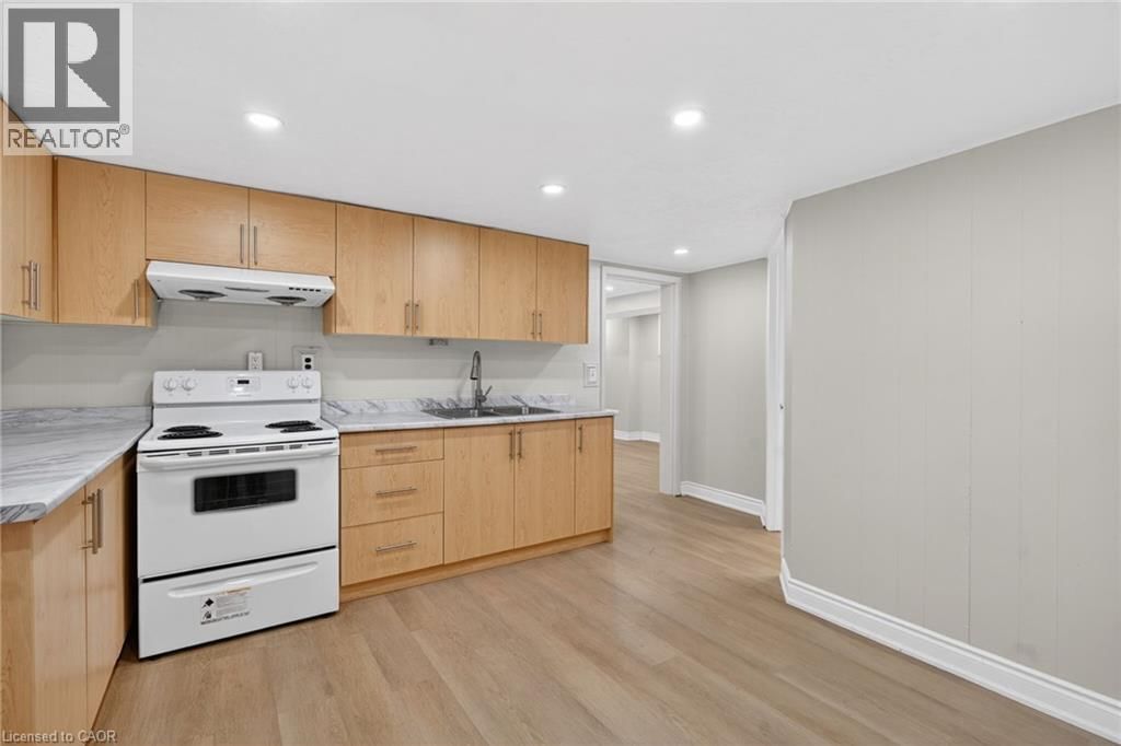 53 NICKLIN CRESCENT Image 42