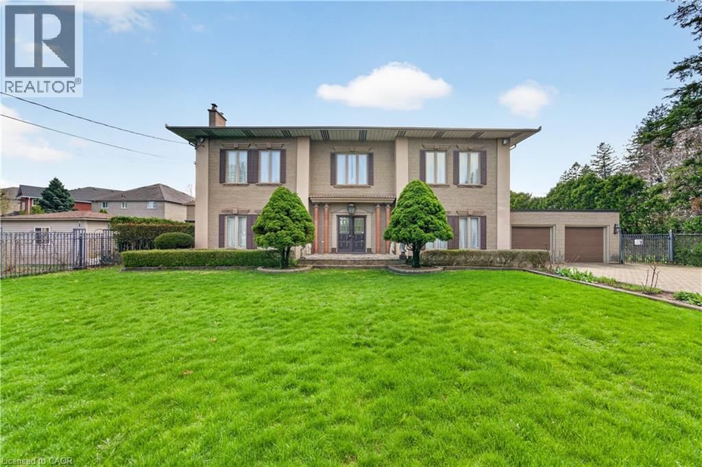 213 STONE CHURCH ROAD WEST Image 1