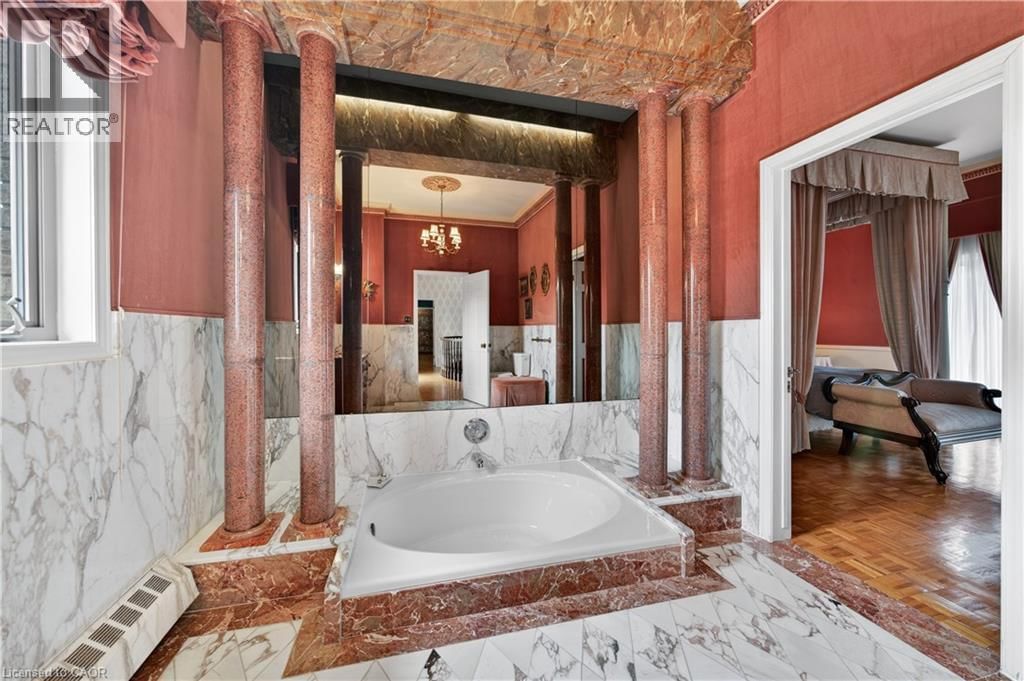 213 STONE CHURCH ROAD WEST Image 23