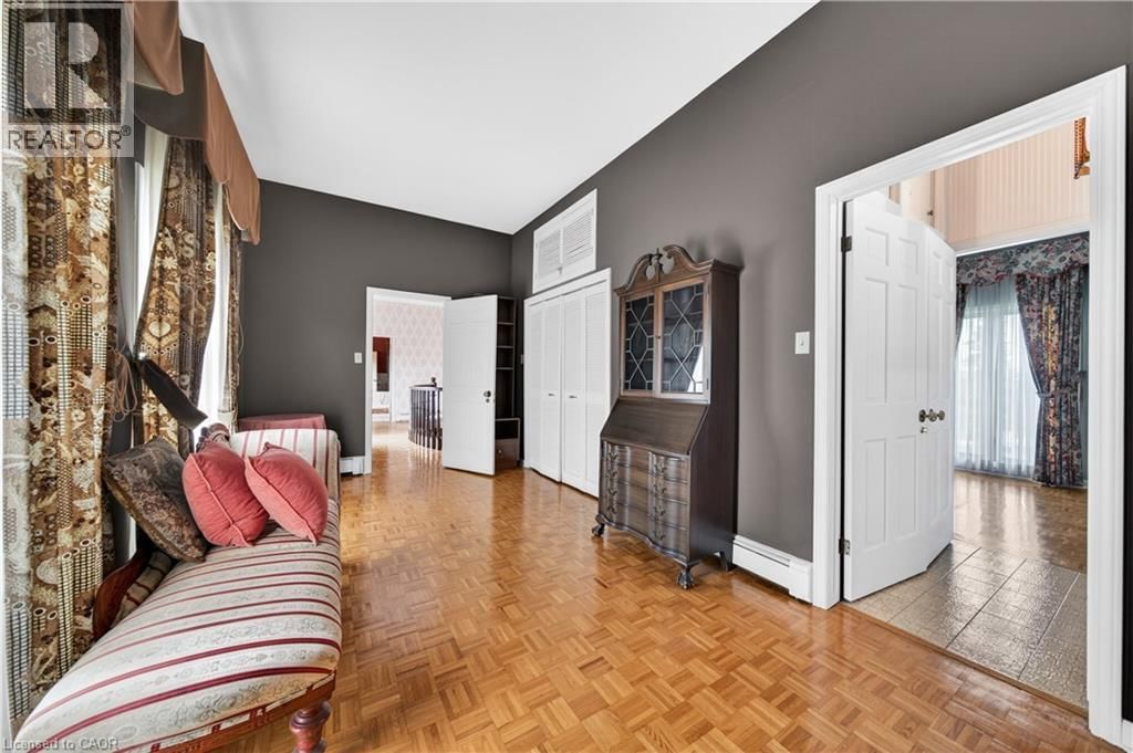 213 STONE CHURCH ROAD WEST Image 28