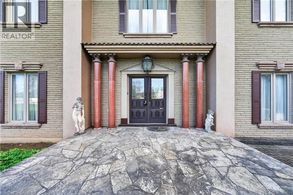 213 STONE CHURCH ROAD WEST Image 4