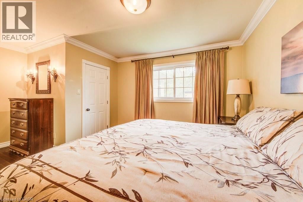 8 BLUEJAY ROAD Image 18