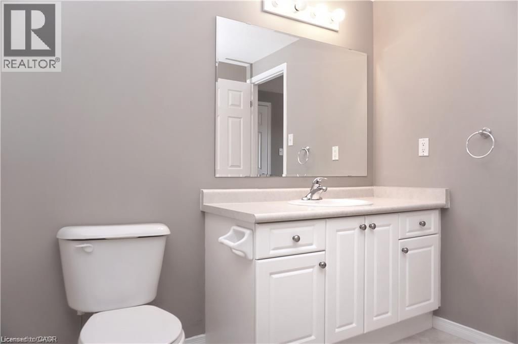 40 MADELEINE STREET Image 14