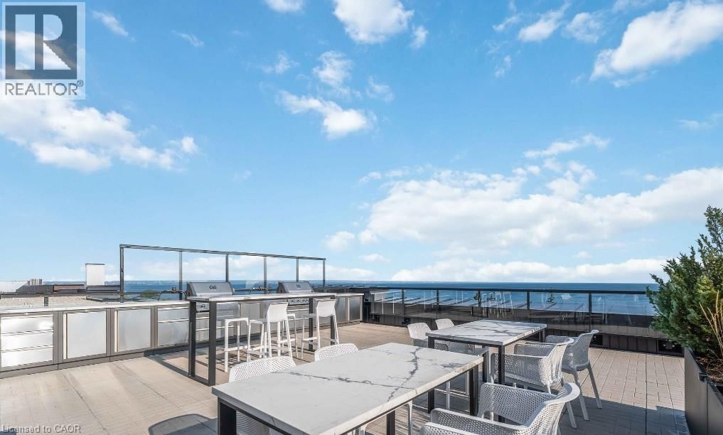 510 - 600 NORTH SERVICE ROAD Image 9