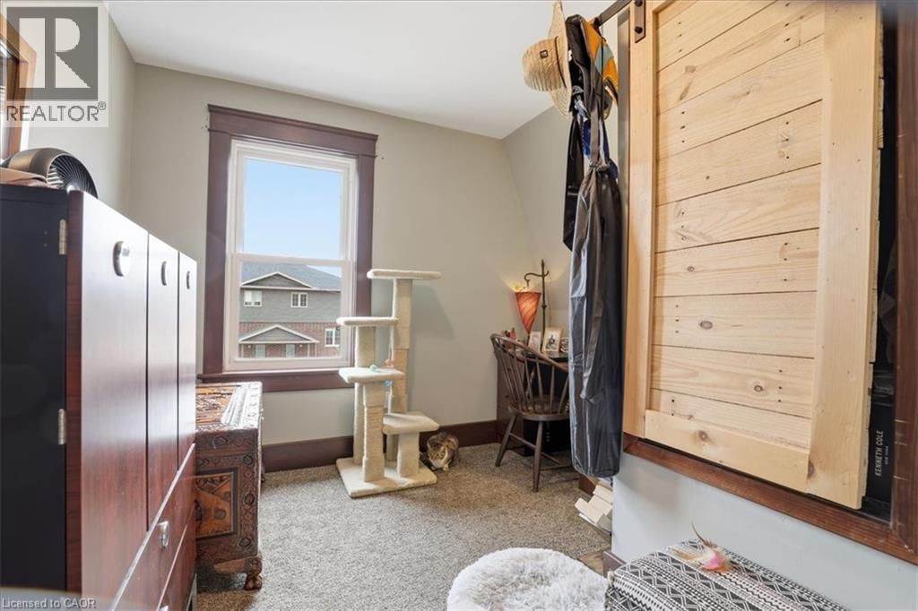 608 ONTARIO STREET Image 24