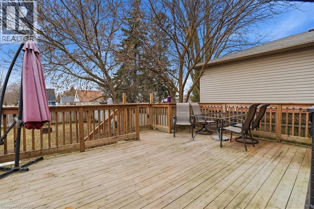 608 ONTARIO STREET Image 28