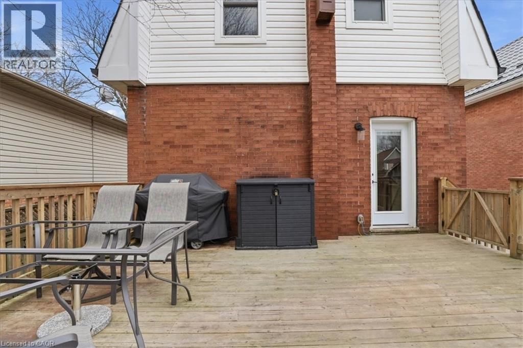 608 ONTARIO STREET Image 29