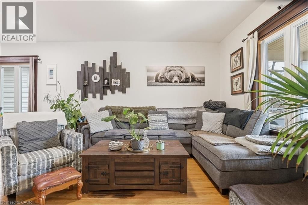 608 ONTARIO STREET Image 5