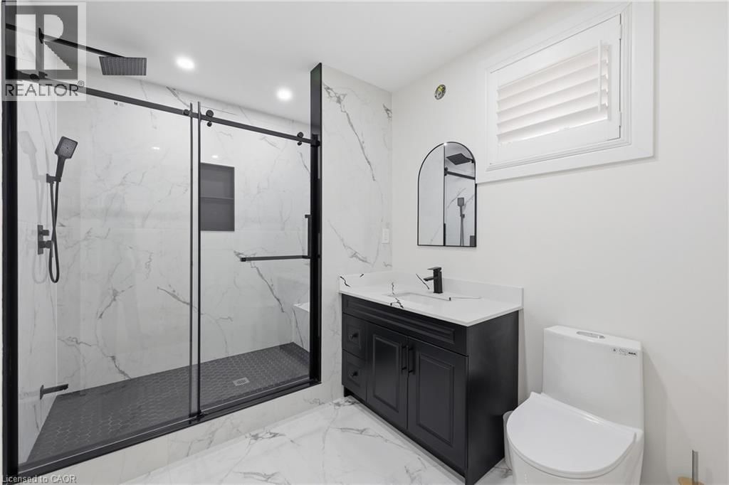 58 KILBOURN AVENUE Image 40